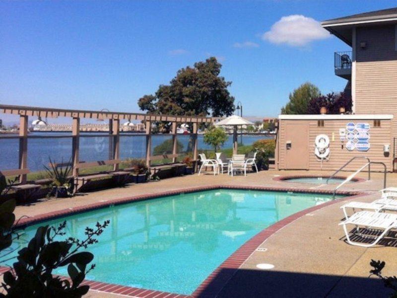 Executive Inn & Suites Oakland Kültér fotó